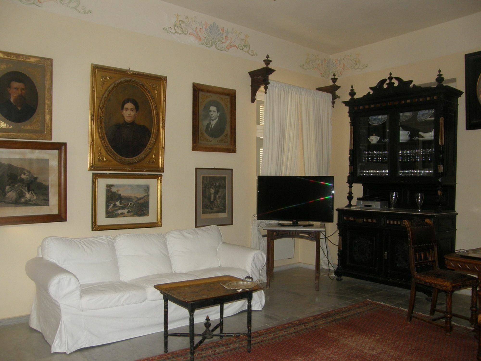 Aristocratic 19Th Century Neo Classical Mansion With Private Pool 菲尼卡斯 外观 照片
